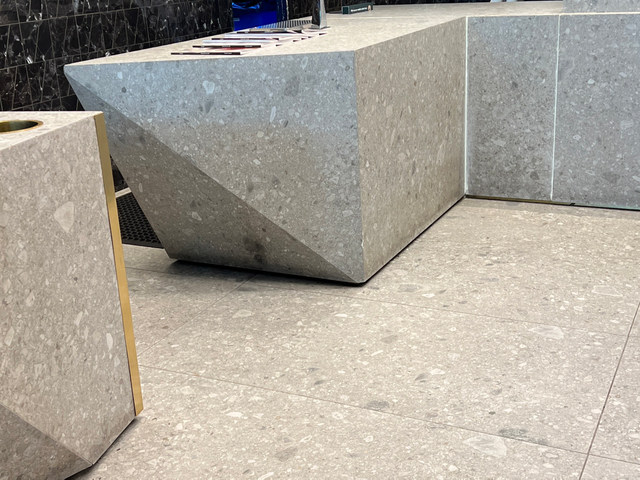 grandes baldosas de terrazo